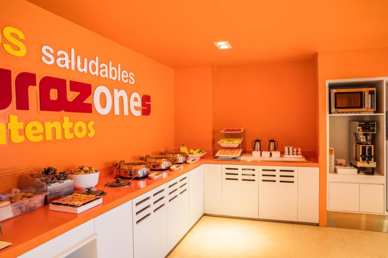 One Puebla Serdan Luaran gambar