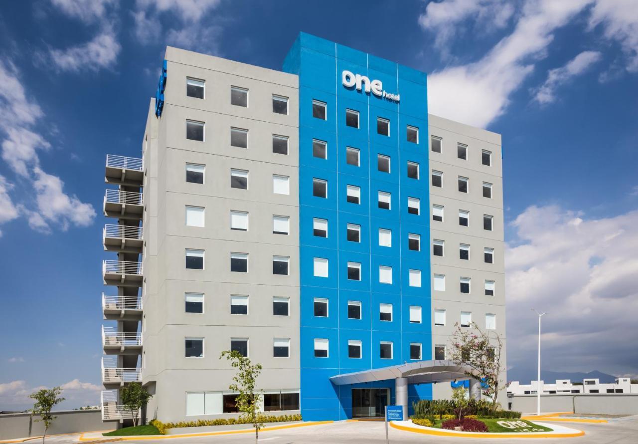 One Puebla Serdan Luaran gambar
