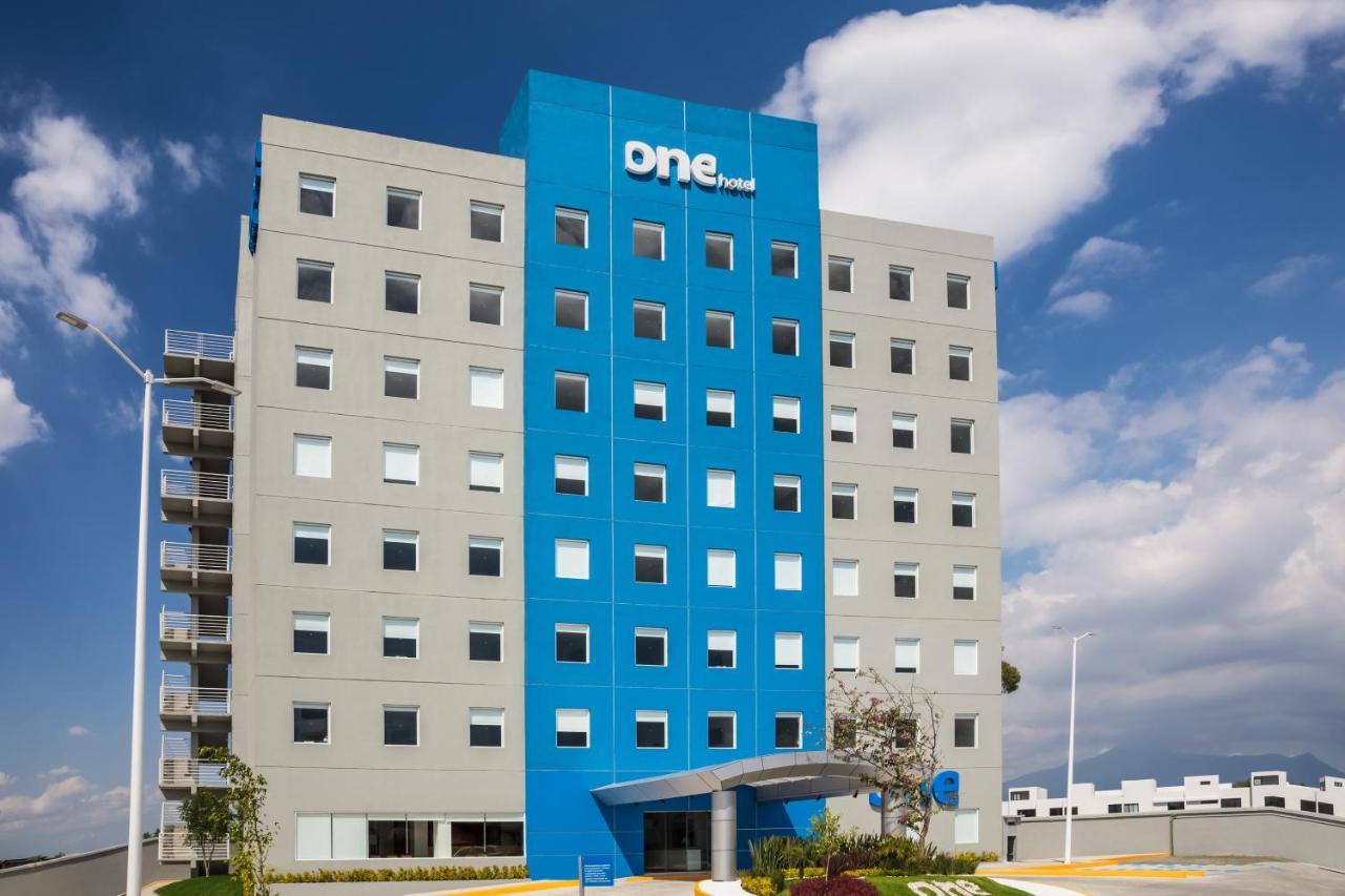 One Puebla Serdan Luaran gambar