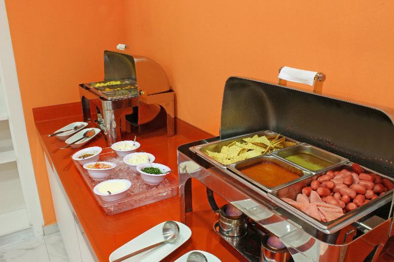 One Puebla Serdan Luaran gambar